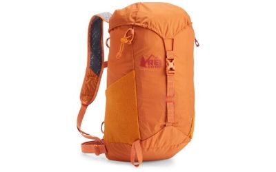 REI Co-op Flash 22 Review : Best Hiking Daypack - Gear Hacker