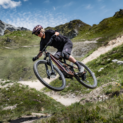 Best Long Travel Mountain Bikes of 2021 - Gear Hacker