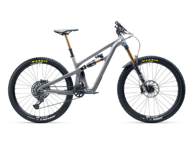 Best Long Travel Mountain Bikes: Yeti SB150 - Gear Hacker